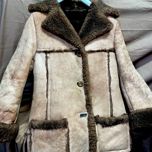 nurseys Jackets & Blazers - Vintage thick shearling sheepskin coat sml sz 12